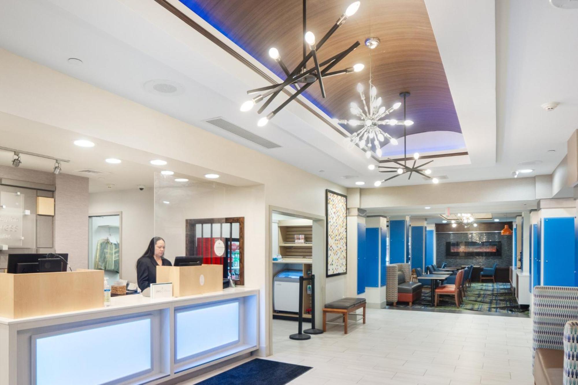 Holiday Inn Express And Suites Stroudsburg-Poconos By Ihg Eksteriør bilde